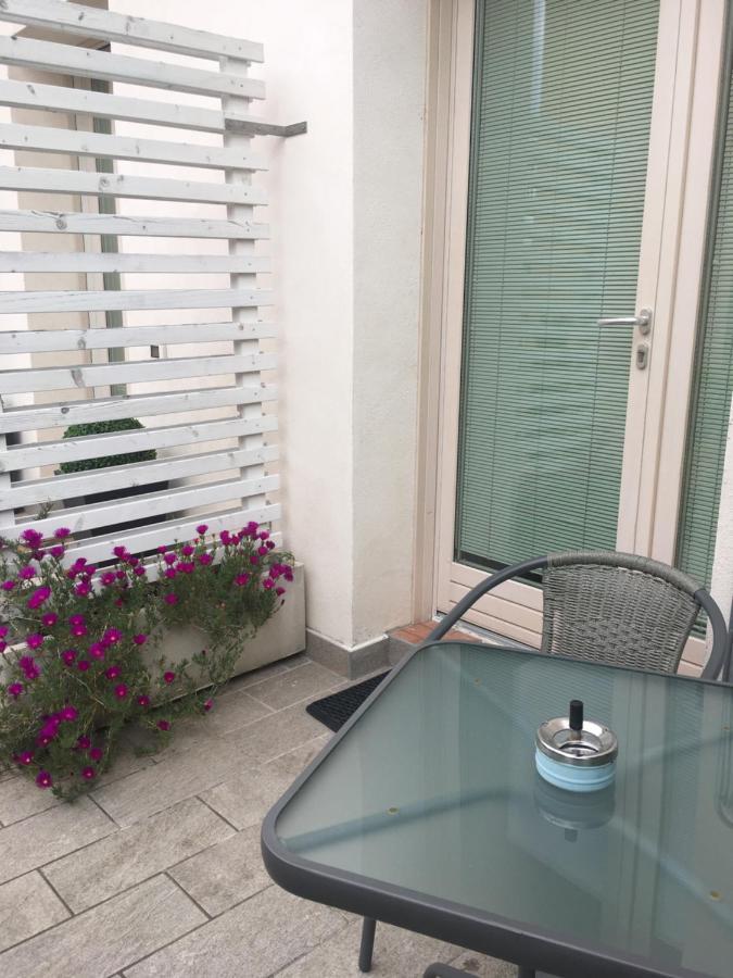 Antonella Gardalake 2 Ντεζεντσάνο ντελ Γκάρντα Εξωτερικό φωτογραφία